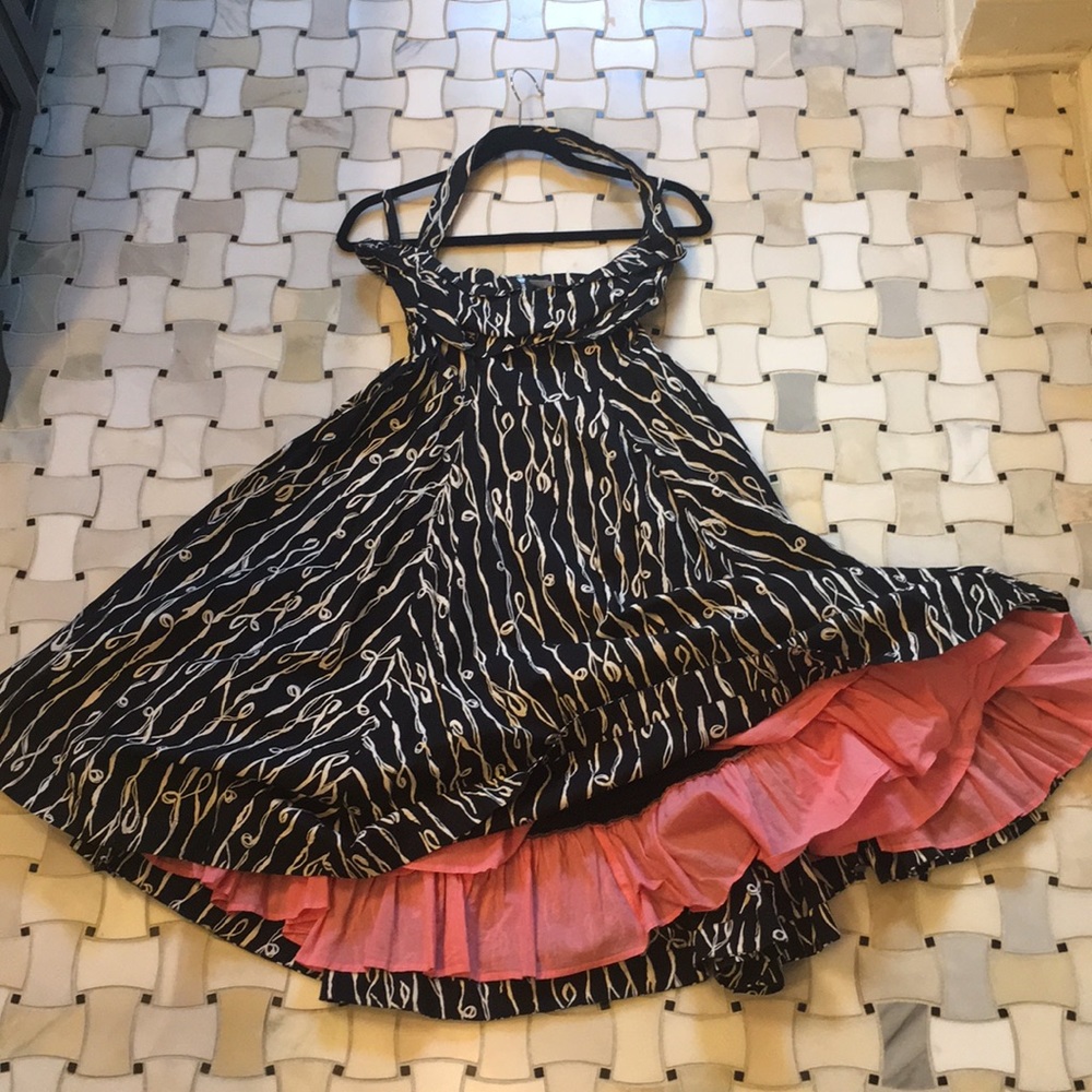 Black & white party dress by Girls from Savoy